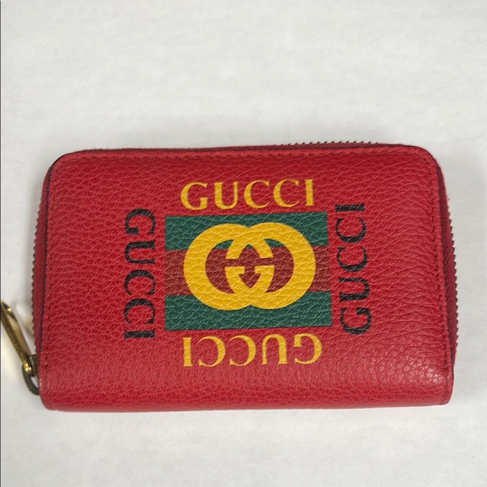 Gucci Red Leather Zip Wallet with Logo
